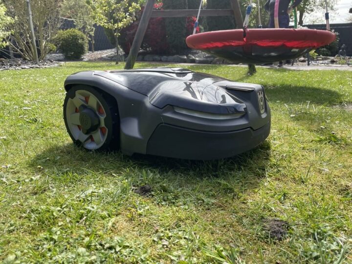 Husqvarna Automower 405X: Ein erster Blick auf den Rasenmäherroboter |  Digital Eliteboard - Das große Technik Forum
